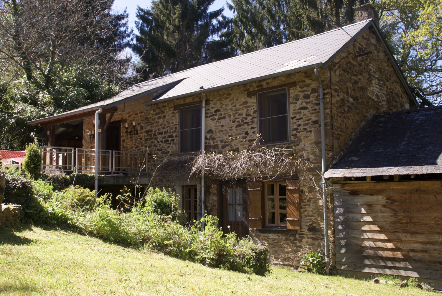 Natuurhuisje La petite maison Cachee